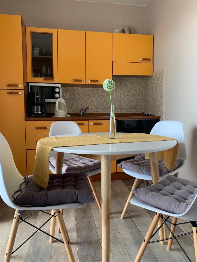 Family Friendly Apartments With A Swimming Pool Povljana, Pag - 244 Екстериор снимка