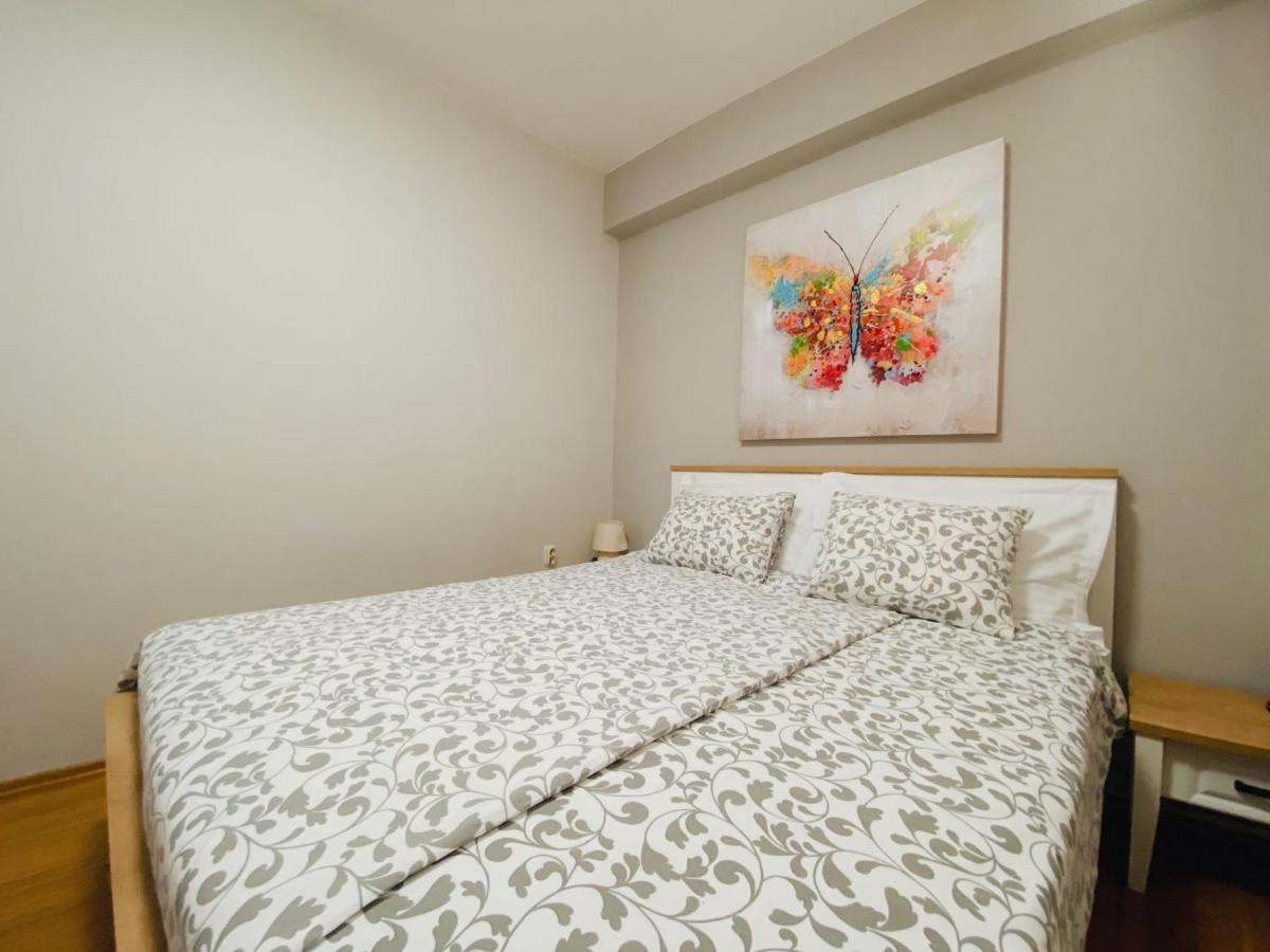 Family Friendly Apartments With A Swimming Pool Povljana, Pag - 244 Екстериор снимка