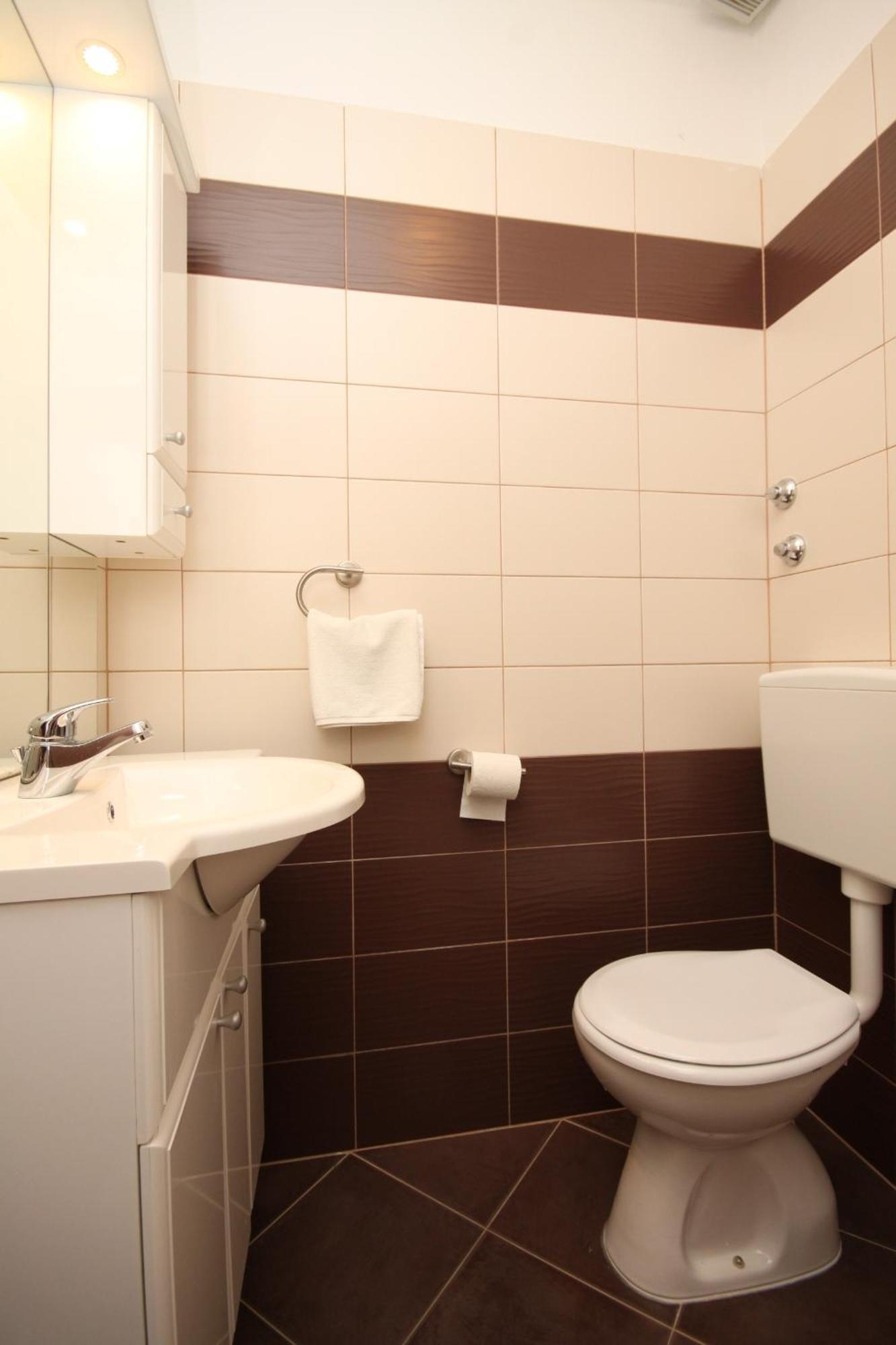 Family Friendly Apartments With A Swimming Pool Povljana, Pag - 244 Стая снимка