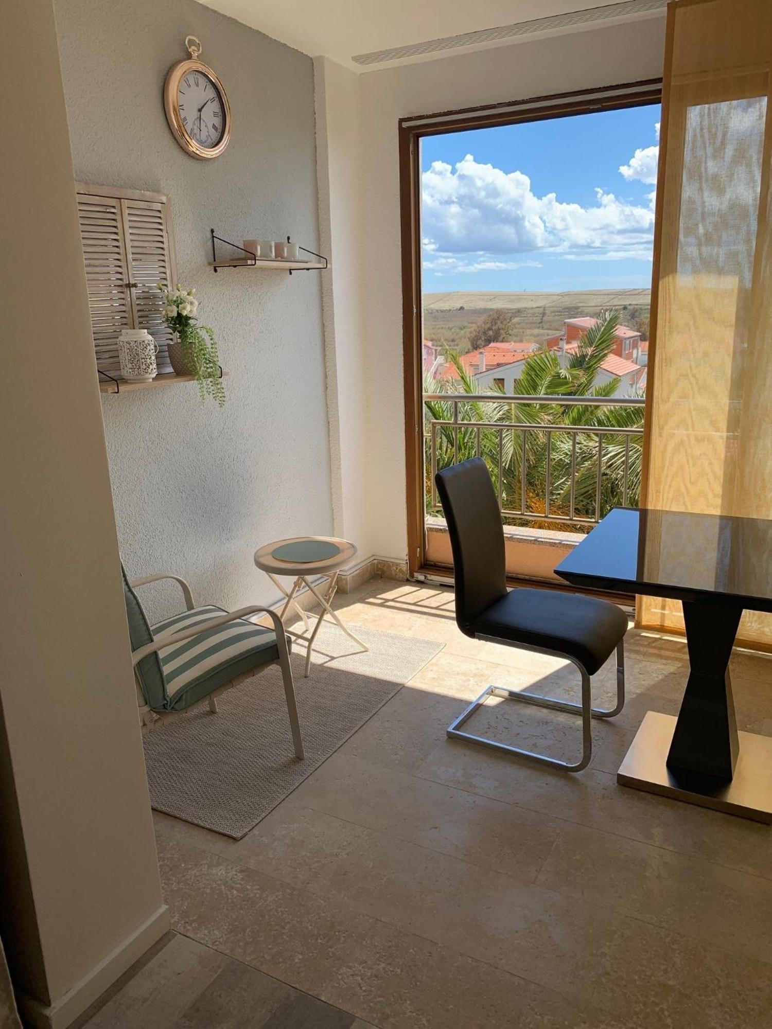 Family Friendly Apartments With A Swimming Pool Povljana, Pag - 244 Стая снимка