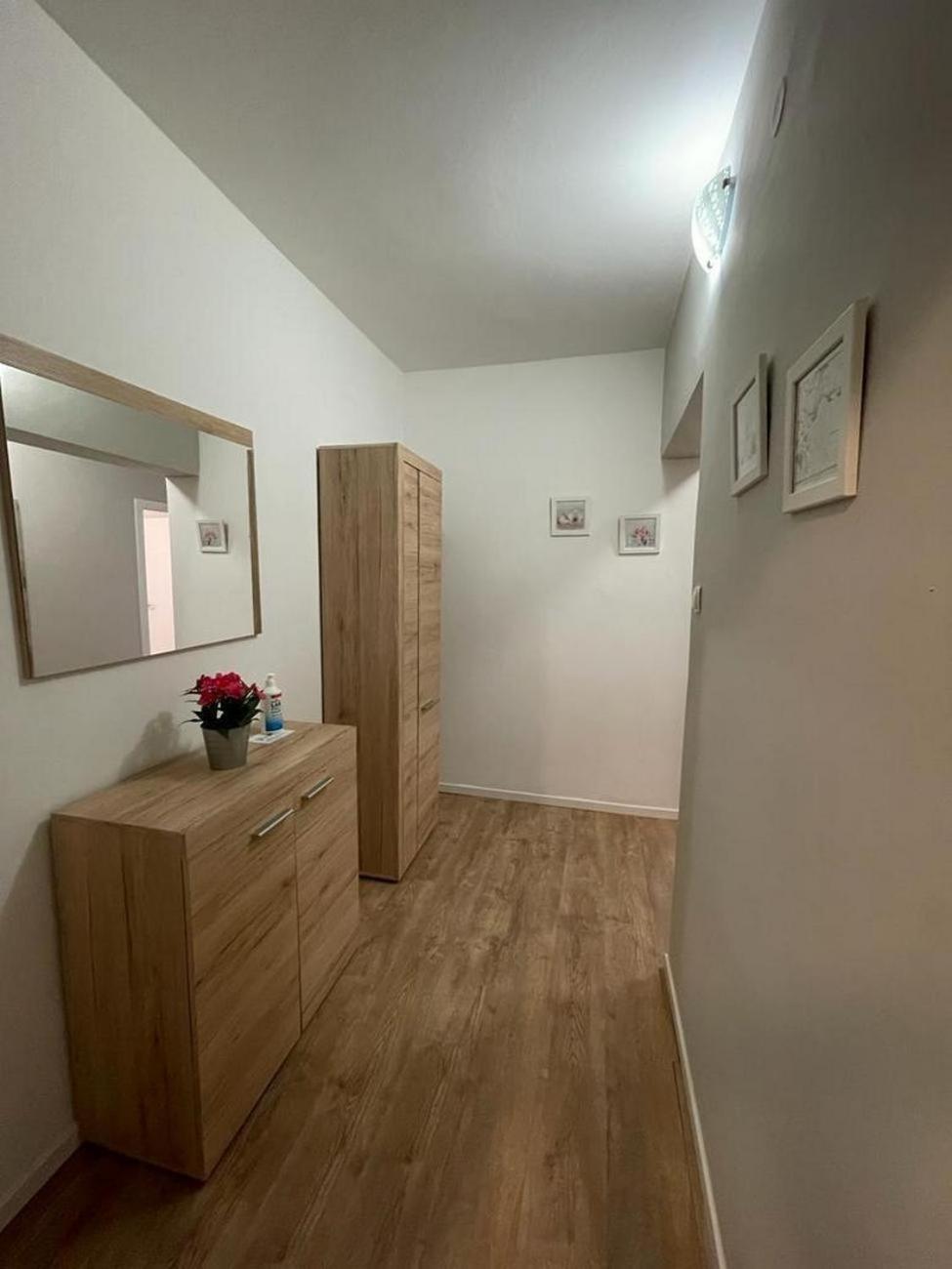 Family Friendly Apartments With A Swimming Pool Povljana, Pag - 244 Екстериор снимка